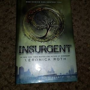 Insurgent By:Veronica Roth (Hard Cover Book)